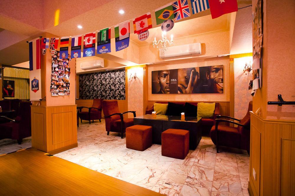 Hunt Champion Hotel Taichung Exterior foto